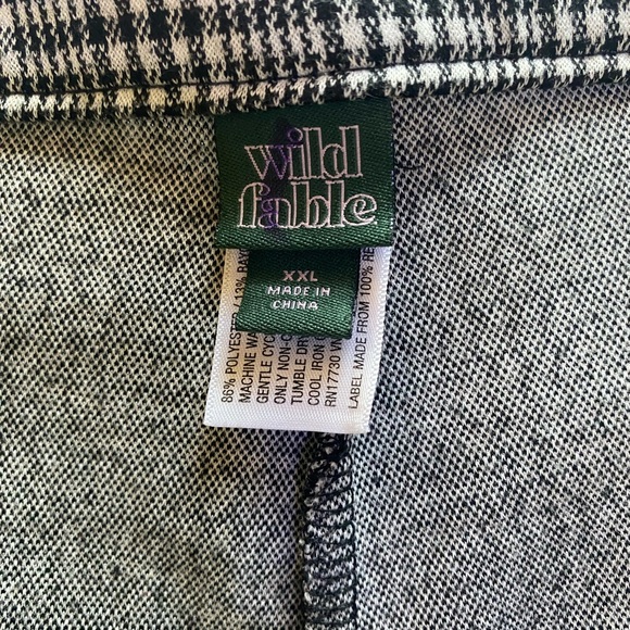 Wild Fable Black & White Plaid Pants in a Juniors XXL - Picture 4 of 4